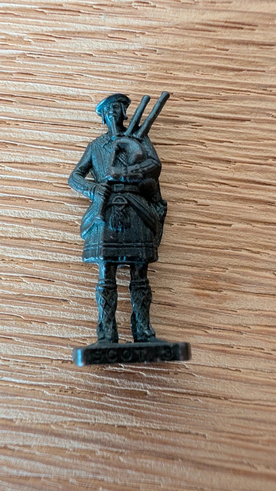 figurine metal plomb kinder jogador gaita escocesa scots kilt 4cm – photo 3